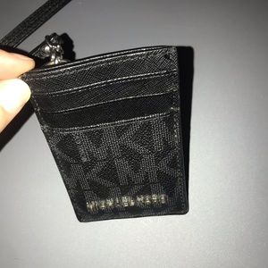 michael kors wristlet